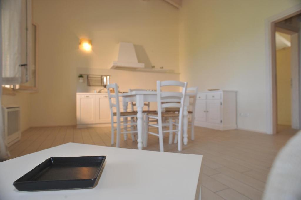 Agriturismo Colle Dei Pivi Ponti sul Mincio Habitación foto